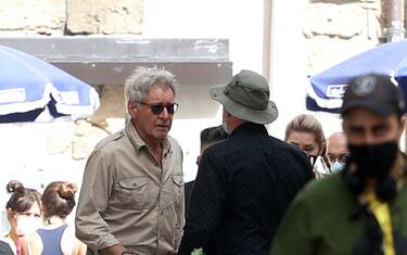 nella foto Harrison Ford prima di girare alcune scene di Indiana Jones a Cefalù
