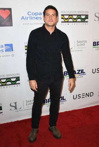 1354348780 BEVERLY HILLS, CALIFORNIA - NOVEMBER 19: Marco Pigossi attends the Hollywood Brazilian Film Festival 2021 Opening Night Premiere Of "Deserto Particular" at Fine Arts Theatre on November 19, 2021 in Beverly Hills, California. (Photo by Jon Kopaloff/Getty Images)