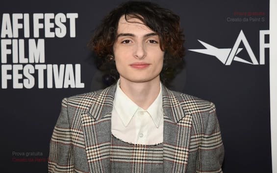 Stranger Things’ Finn Wolfhard Supports Noah Schnapp’s Coming Out