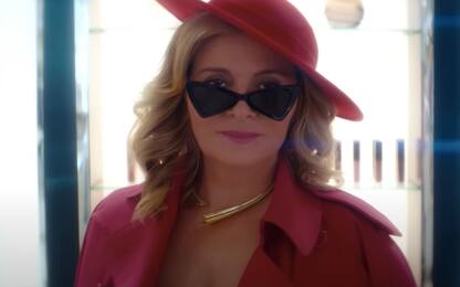 Kim Cattrall proprietaria di brand di makeup nel trailer di Glamorous