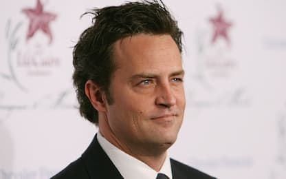 Matthew Perry fece eliminare da Friends la scena in cui tradiva Monica