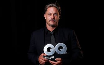 SYDNEY, AUSTRALIA - NOVEMBER 15:  Travis Fimmel backstage at the GQ Men Of The Year Awards at The Star on November 15, 2017 in Sydney, Australia.  (Photo by Zak Kaczmarek/Getty Images for GQ Australia)