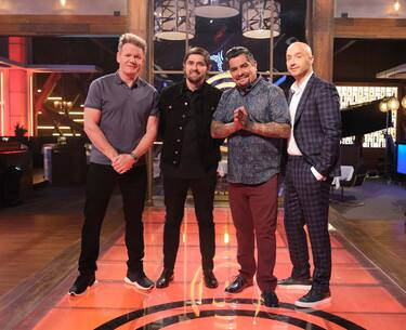 MASTERCHEF: L-R: Chef/Judge Gordon Ramsay and guest judge Ludo Lefebvre with judges Aarón Sánchez and Joe Bastianich in the “Ludo Lefebvre - Timed Out Mystery Box” airing Wednesday, Sept 1 (8:00-9:00 PM ET/PT) on FOX. © 2021 FOX MEDIA LLC. CR: FOX.