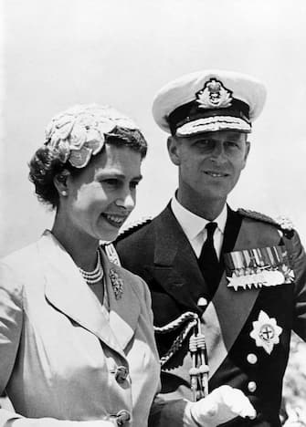 B51H35 Queen Elizabeth II seen here with Prince Philip during one of her many royal tours of the Commonwealth undertaken in the 1950s.