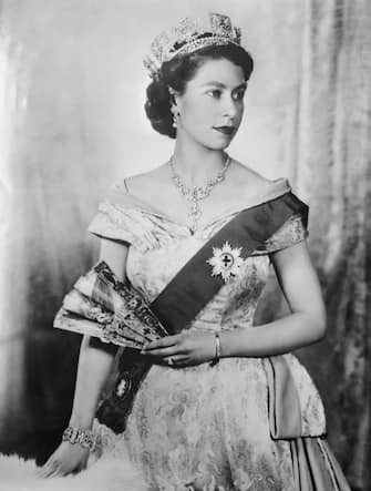 (Original Caption) Portrait of Queen Elizabeth II of England wearing tiara and ribbon of the order of the Garder.