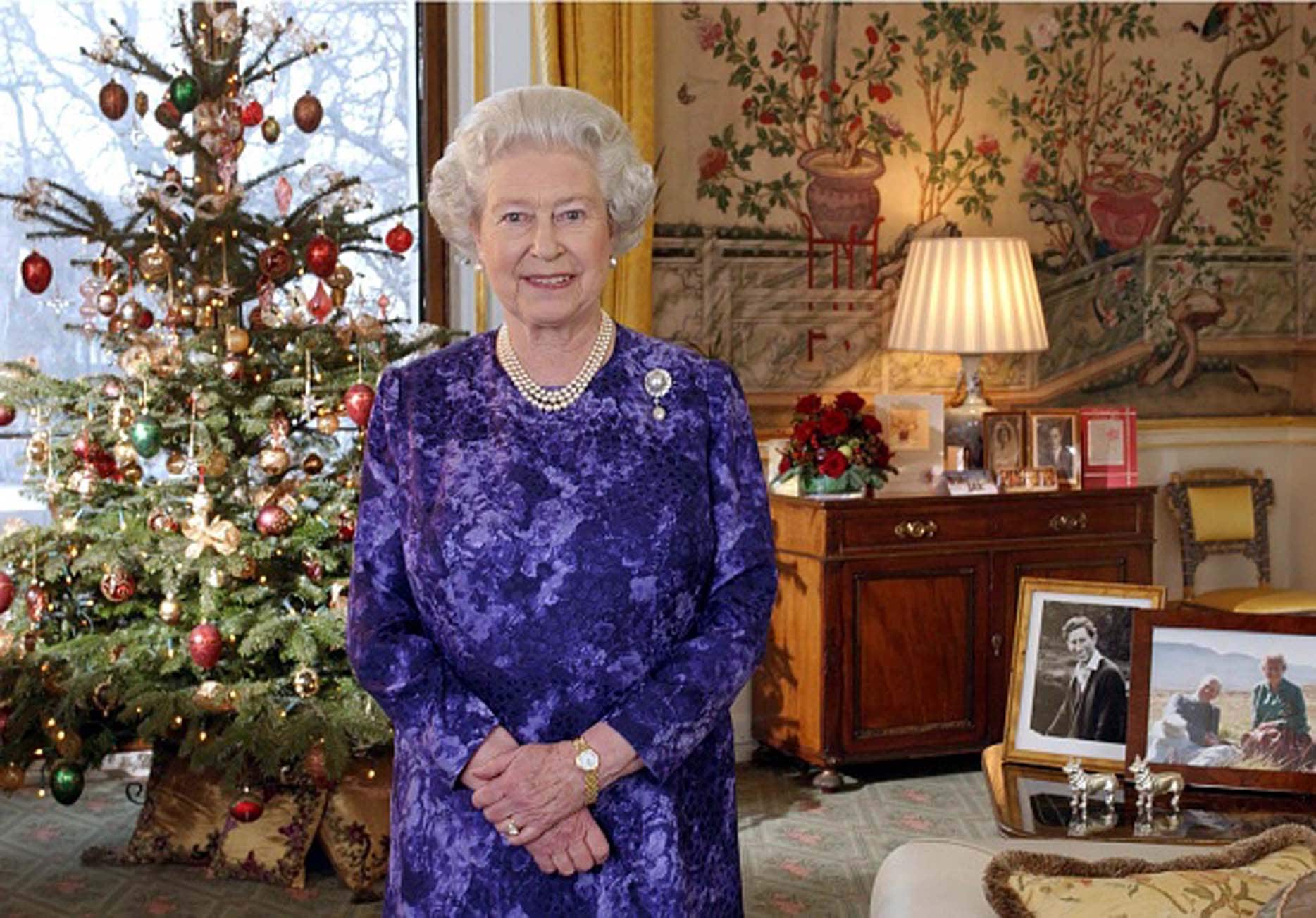 Royal Christmas, the documentary on royal parties awaits you on Sky Uno