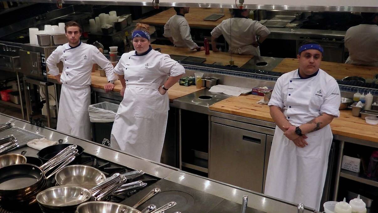 Hell's Kitchen Usa 20 crowns Trenton Garvey. The photos of the final