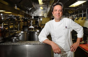 LONDON - JUNE16: Italian Chef, Giorgio Locatelli, poses at his restaurant, Locanda Locatelli, on June 16, 2009 in central London, England.  (Photo by Jim Dyson / Getty Images)  