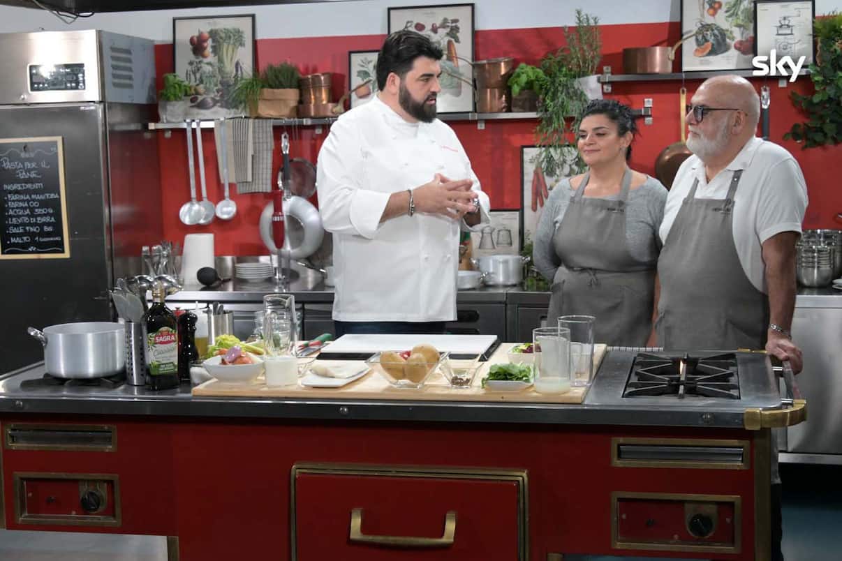 Cucine da Incubo 2022 cos'è successo nella sesta puntata. FOTO Sky tg24 Cucine da Incubo 2022 cos'è successo nella sesta puntata. FOTO Sky tg24