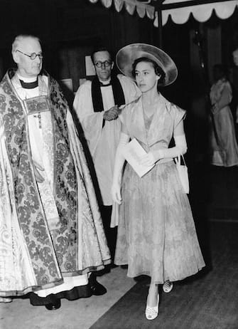 Picture Shows: Princess Margaret Princess Margaret leaving St Peter's Church, London in 1950.