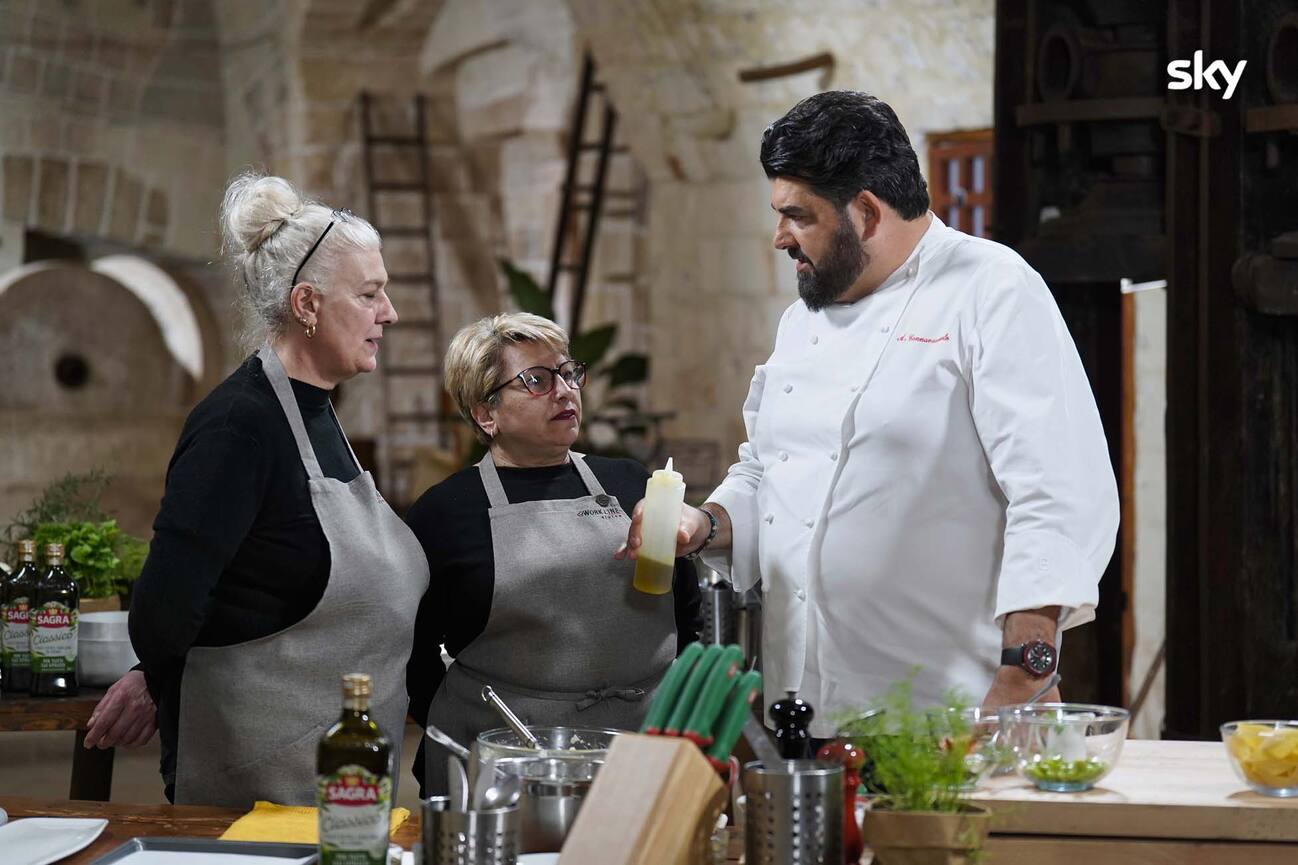 Cucine da Incubo 2023, cos'è successo nell'ultima puntata a 'Il Porticciolo' Sky tg24 Cucine da Incubo 2023, cos'è successo nell'ultima puntata a 'Il Porticciolo' Sky tg24