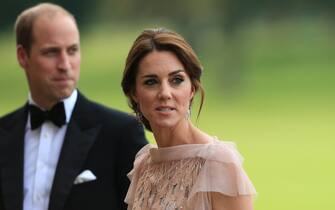 542155398 KING'S LYNN, ENGLAND - JUNE 22: HRH Prince William and Catherine, Duchess of Cambridge attend a gala dinner in support of East Anglia's Children's Hospices' nook appeal at Houghton Hall on June 22, 2016 in King's Lynn, England. (Photo by Stephen Pond/Getty Images)