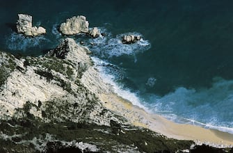 ITALY - MAY 29: Spiaggia delle due sorelle (Two sisters beach), near Ancona, Regional Natural Park of the Conero, Marche. (Photo by DeAgostini/Getty Images)