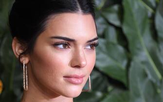 1071549022 LONDON, ENGLAND - DECEMBER 10: Kendall Jenner arrives at The Fashion Awards 2018 In Partnership With Swarovski at Royal Albert Hall on December 10, 2018 in London, England. (Photo by Karwai Tang/WireImage)