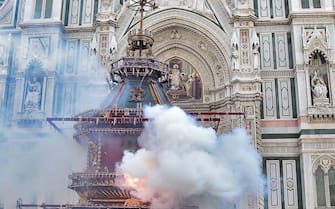 669065788 FLORENCE, ITALY - APRIL 16: A cart, packed full of fireworks and other pyrotechnics, is lit by the archbishop to provide a historic spectacle in the civic life of the city, during the final celebration of the Easter in Florence, Italy on April 16, 2017. The event of the "Explosion of the Cart", originally known as Scoppio del Carro, has its origins in the First Crusade, when Europeans laid siege to the city of Jerusalem in a conflict to claim the land of Israel for Christianity. A successful display from the "Explosion of the Cart" is supposed to guarantee a good harvest, stable civic life, and good business.
(Photo by Carlo Bressan/Anadolu Agency/Getty Images)