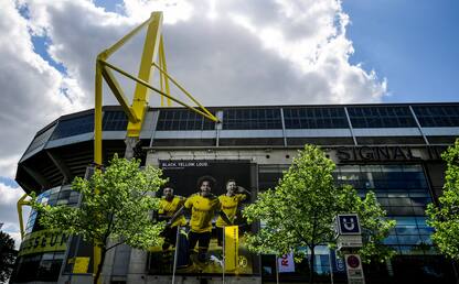 Calcio, la Bundesliga riparte sabato con Borussia Dortmund-Schalke