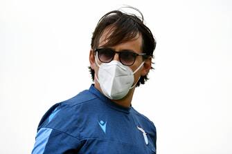 ROME, ITALY - MAY 18:  SS Lazio head coach Simone Inzaghi during the SS Lazio training session at the Formello center on May 18, 2020 in Rome, Italy. (Photo by Marco Rosi/Getty Images)