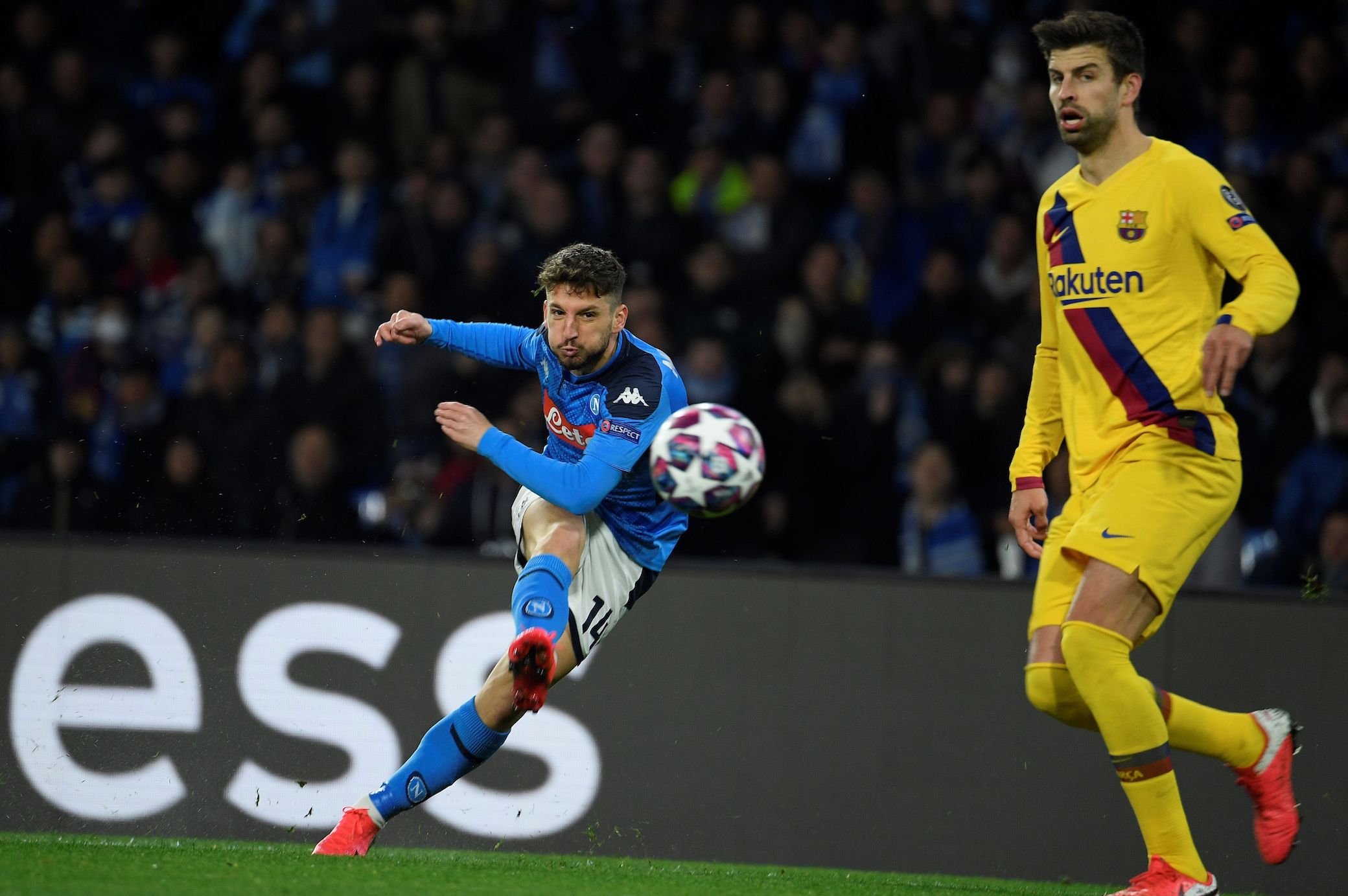 TOPSHOT - Napoli's Belgian forward Dries Mertens shoots the ball  during the UEFA Champions League round of 16 first-leg football match between SSC Napoli and FC Barcelona at the San Paolo Stadium in Naples on February 25, 2020. (Photo by Filippo MONTEFORTE / AFP) (Photo by FILIPPO MONTEFORTE/AFP via Getty Images)