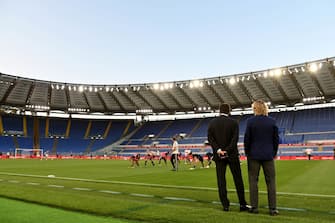 ROME, ITALY - JUNE 17:  Andrea Agnelli president of Juventus and Pavel Nedved vice-president of Juventus looking at the warm up prior of the Coppa Italia Final match between Juventus and SSC Napoli at Olimpico Stadium on June 17, 2020 in Rome, Italy.  (Photo by Marco Rosi/Getty Images)