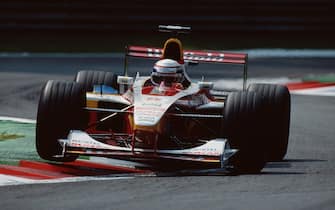 Alex Zanardi of Italy drives the #5 Winfield Williams Williams FW21 Supertec V10 during the Italian Grand Prix on 12 September 1999 at the Autodromo Nazionale Monza near Monza, Italy. (Photo by Michael Cooper/Getty Images 