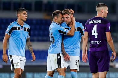 Lazio-Fiorentina 2-1: i biancocelesti si portano a -4 dalla Juve