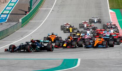 F1, Gp Austria: vince Bottas, Leclerc secondo. LE FOTO DELLA GARA 