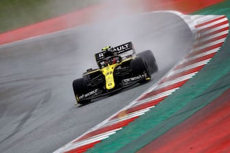 Renault's French driver Esteban Ocon steers his car during the qualifying for the Formula One Styrian Grand Prix on July 11, 2020 in Spielberg, Austria. (Photo by LEONHARD FOEGER / various sources / AFP) (Photo by LEONHARD FOEGER/AFP via Getty Images)