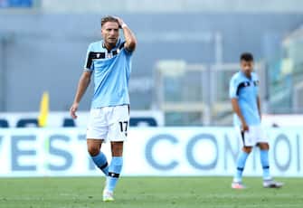 ROME, ITALY - JULY 11: (BILD ZEITUNG OUT) Ciro Immobile of SS Lazio looks dejected during the Serie A match between SS Lazio and US Sassuolo at Stadio Olimpico on July 11, 2020 in Rome, Italy. (Photo by Matteo Ciambelli/DeFodi Images via Getty Images)