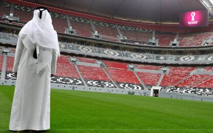 Calcio, Fifa ufficializza il calendario per Mondiali del 2022 in Qatar