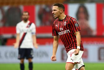 MILAN, ITALY - JULY 18:  Ismael Bennacer of AC Milan celebrates his goal during the Serie A match between AC Milan and Bologna FC at Stadio Giuseppe Meazza on July 18, 2020 in Milan, Italy.  (Photo by Marco Luzzani/Getty Images)