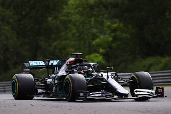 BUDAPEST, HUNGARY - JULY 19: Lewis Hamilton of Great Britain driving the (44) Mercedes AMG Petronas F1 Team Mercedes W11 on track during the Formula One Grand Prix of Hungary at Hungaroring on July 19, 2020 in Budapest, Hungary. (Photo by Mark Thompson/Getty Images)