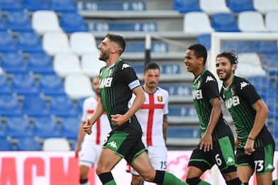 Sassuolo-Genoa 5-0: video, gol e highlights della partita di Serie A