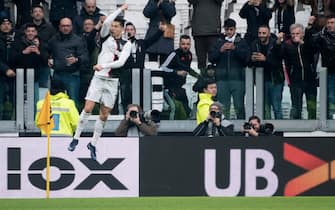 TURIN, ITALY - DECEMBER 15: Cristiano Ronaldo of Juventus FC celebrates a goal during the Serie A match between Juventus and Udinese Calcio at Allianz Stadium on December 15, 2019 in Turin, Italy. (Photo by Stefano Guidi/Getty Images)