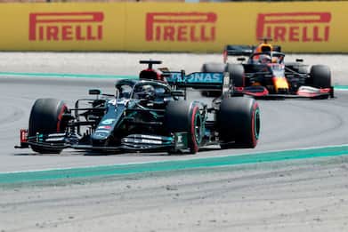 F1, Gp di Spagna 2020: vince Hamilton, Leclerc si ritira.. DIRETTA