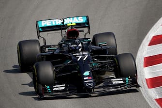 Mercedes' Finnish driver Valtteri Bottas drives at the Circuit de Catalunya in Montmelo near Barcelona on August 16, 2020, during the Spanish Formula One Grand Prix. (Photo by Bryn Lennon / POOL / AFP) (Photo by BRYN LENNON/POOL/AFP via Getty Images)