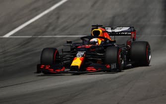 BARCELONA, SPAIN - AUGUST 16: Max Verstappen of the Netherlands driving the (33) Aston Martin Red Bull Racing RB16 on track during the F1 Grand Prix of Spain at Circuit de Barcelona-Catalunya on August 16, 2020 in Barcelona, Spain. (Photo by Bryn Lennon/Getty Images)