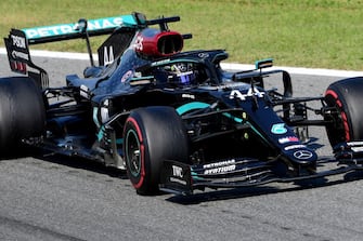 Mercedes' British driver Lewis Hamilton competes during the Italian Formula One Grand Prix at the Autodromo Nazionale circuit in Monza on September 6, 2020. (Photo by JENNIFER LORENZINI / POOL / AFP) (Photo by JENNIFER LORENZINI/POOL/AFP via Getty Images)