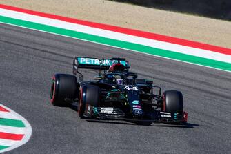 Mercedes' British driver Lewis Hamilton competes during the qualifying session at the Mugello circuit ahead of the Tuscany Formula One Grand Prix in Scarperia e San Piero on September 12, 2020. (Photo by JENNIFER LORENZINI / POOL / AFP) (Photo by JENNIFER LORENZINI/POOL/AFP via Getty Images)