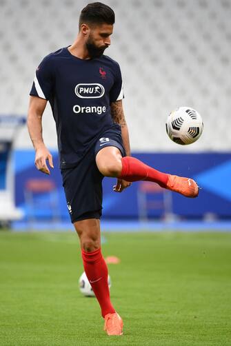 France's forward Olivier Giroud warms up before the UEFA Nations League Group 3 qualifying football match between France and Croatia at the Stade de France, in Saint-Denis, on September 8, 2020. (Photo by FRANCK FIFE / AFP) (Photo by FRANCK FIFE/AFP via Getty Images)