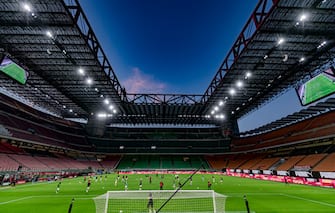1227766143 MILAN, ITALY - JULY 24: Stadium of AC Milan during the Italian Serie A match between AC Milan v Atalanta Bergamo at the San Siro on July 24, 2020 in Milan Italy (Photo by Mattia Ozbot/Soccrates/Getty Images)