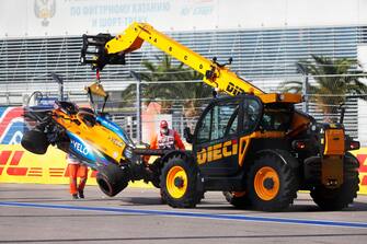 SOCHI, RUSSIA - SEPTEMBER 27: The car of Carlos Sainz of Spain and McLaren F1 is removed from the track after crashing on the first lap during the F1 Grand Prix of Russia at Sochi Autodrom on September 27, 2020 in Sochi, Russia. (Photo by Maxim Shemetov - Pool/Getty Images)