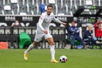 MOENCHENGLADBACH, GERMANY - SEPTEMBER 26: (BILD ZEITUNG OUT) Ramy Bensebaini of Borussia Moenchengladbach controls the ball during the 1. Bundesliga match between Borussia Moenchengladbach and Union Berlin at BORUSSIA-PARK on September 26, 2020 in Moenchengladbach , Germany. (Photo by Stefan Brauer/DeFodi Images via Getty Images)