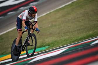 Great Britain's Geraint Thomas competes in the Men's Elite Individual Time Trial at the UCI 2020 Road World Championships in Imola, Emilia-Romagna, Italy, on September 25, 2020. (Photo by Marco BERTORELLO / AFP) (Photo by MARCO BERTORELLO/AFP via Getty Images)