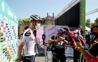 BERGAMO, ITALY - AUGUST 15: Wilco Kelderman of Team Sunweb during an interview on August 15, 2020 in Bergamo, Italy. (Photo by Sara Cavallini/Getty Images)