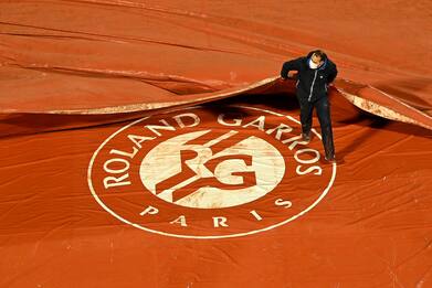 Tennis, Parigi: aperta indagine su match truccati al Roland Garros
