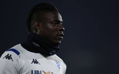 Calcio, Mario Balotelli firma con il Monza di Silvio Berlusconi