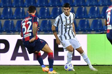 Serie A, Crotone-Juventus 1-1: in rete Simy e Morata. Espulso Chiesa