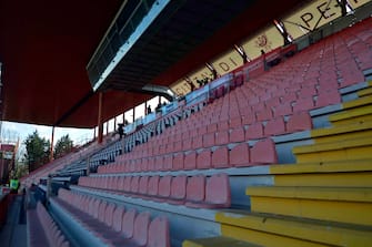 Stadio Curi deserto per Perugia-Salernitana di serie B a porte chiuse, Perugia, 7 marzo 2020. ANSA/RICCARDO GASPERINI