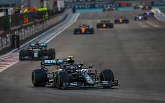 77 BOTTAS Valtteri (fin), Mercedes AMG F1 GP W11 Hybrid EQ Power+, action during the Formula 1 Etihad Airways Abu Dhabi Grand Prix 2020, from December 11 to 13, 2020 on the Yas Marina Circuit, in Abu Dhabi - Photo Antonin Vincent / DPPI / LM (Abu Dhabi - 2020-12-13, LM/DPPI/Antonin Vincent / IPA) p.s. la foto e' utilizzabile nel rispetto del contesto in cui e' stata scattata, e senza intento diffamatorio del decoro delle persone rappresentate