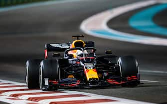 33 VERSTAPPEN Max (nld), Aston Martin Red Bull Racing Honda RB16, action during the Formula 1 Etihad Airways Abu Dhabi Grand Prix 2020, from December 11 to 13, 2020 on the Yas Marina Circuit, in Abu Dhabi - Photo Antonin Vincent / DPPI / LM (Abu Dhabi - 2020-12-13, LM/DPPI/Antonin Vincent / IPA) p.s. la foto e' utilizzabile nel rispetto del contesto in cui e' stata scattata, e senza intento diffamatorio del decoro delle persone rappresentate